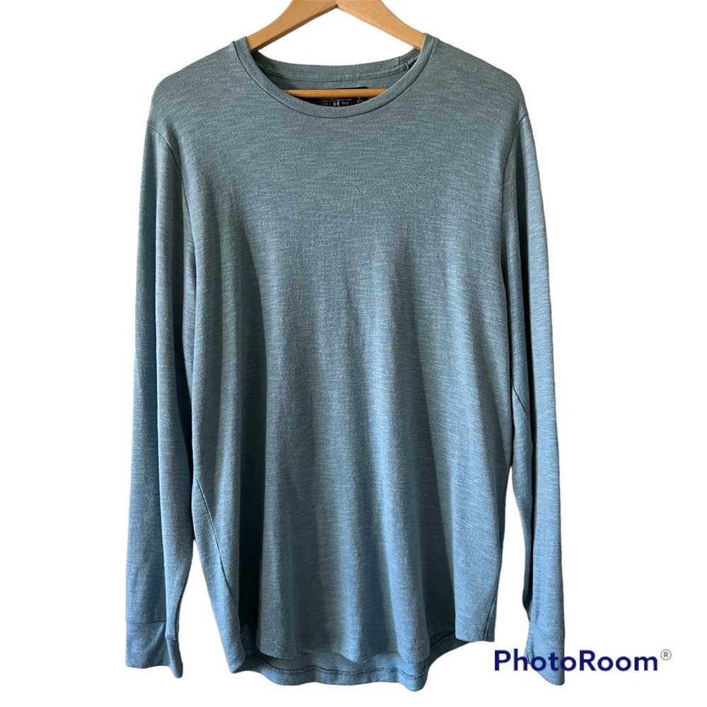 Abercrombie & Fitch Soft A&F Tee Light Sweater